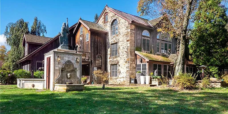 Barn Castle 1